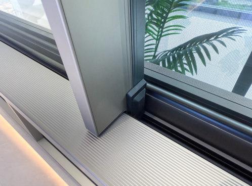Smart 115 Thermal Break 3-Track Aircraft Track Sliding Window
